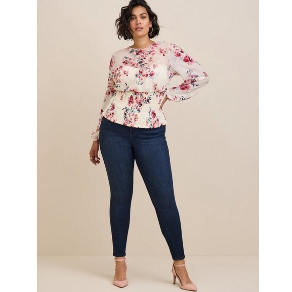 Tall Inseam - Bombshell Skinny Premium Stretch High-Rise Jean - Picture 4 of 9